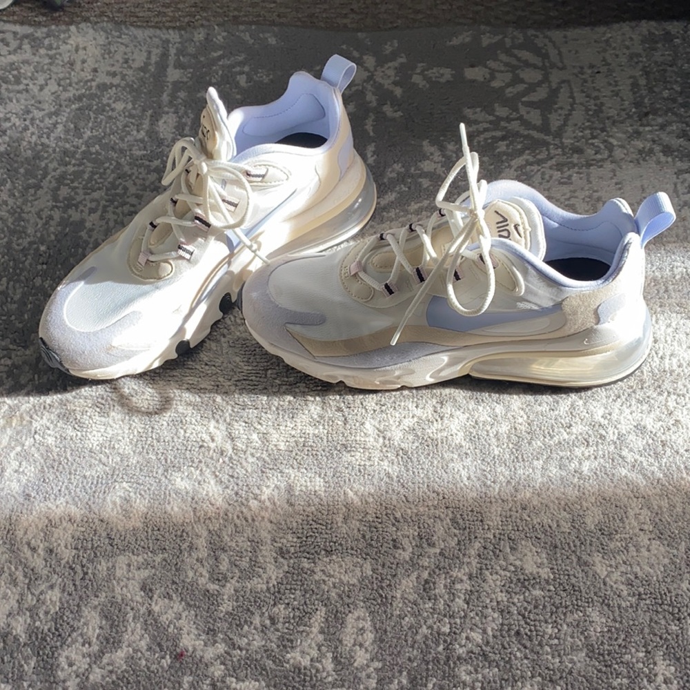Nike air 270
